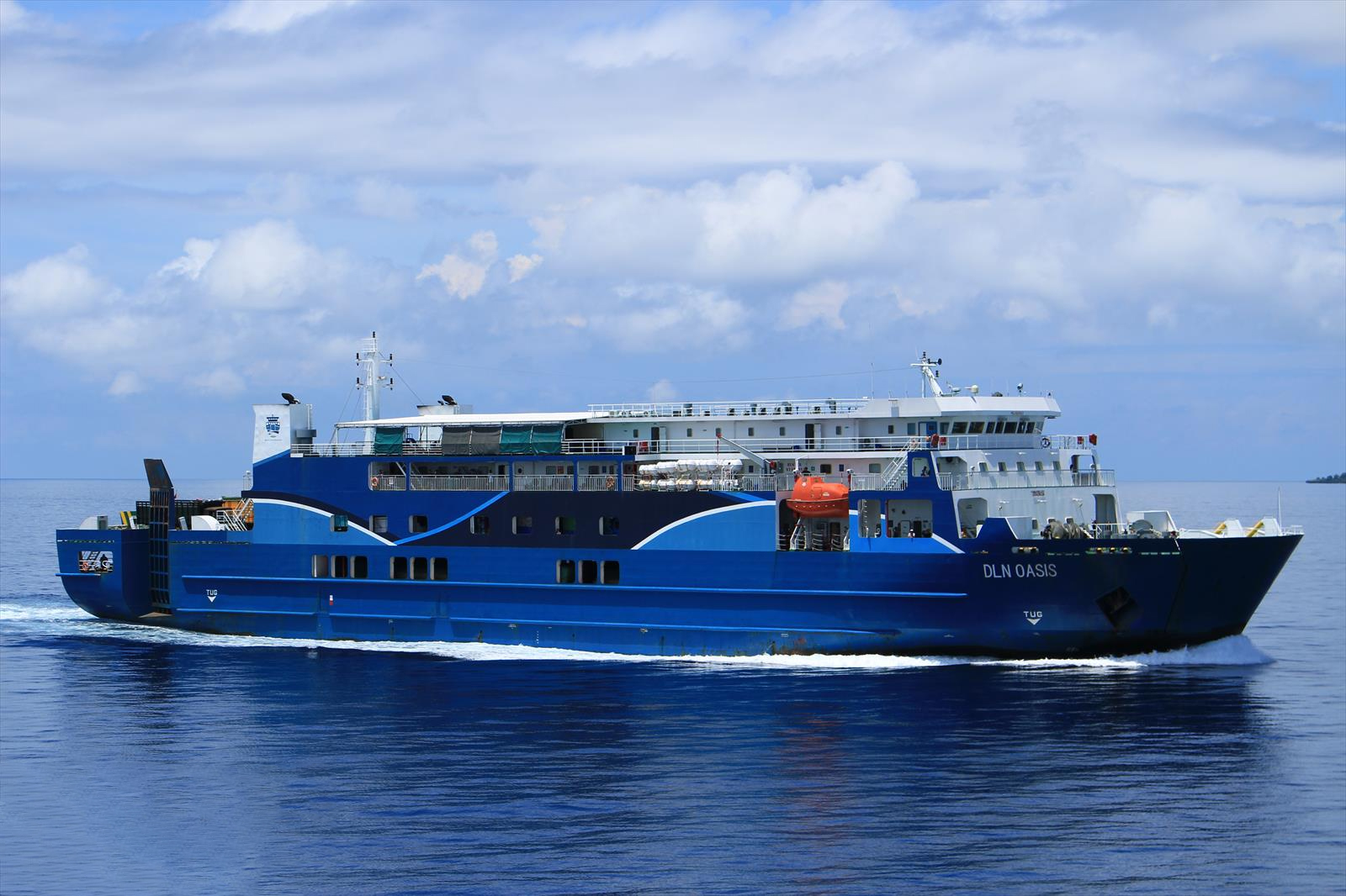 Kapal DLN Oasis